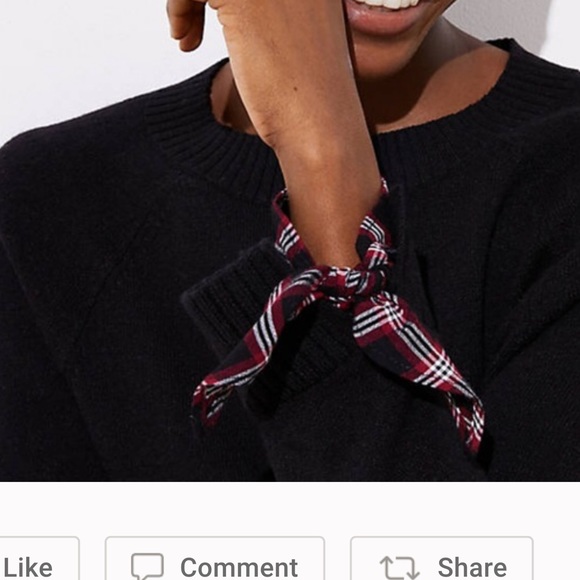 Loft Black light weight sweater from Loft - Picture 2 of 5